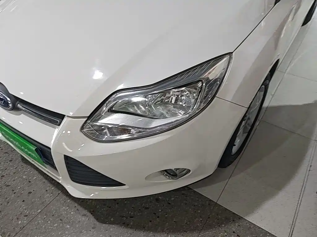 Ford Focus — миниатюра 18