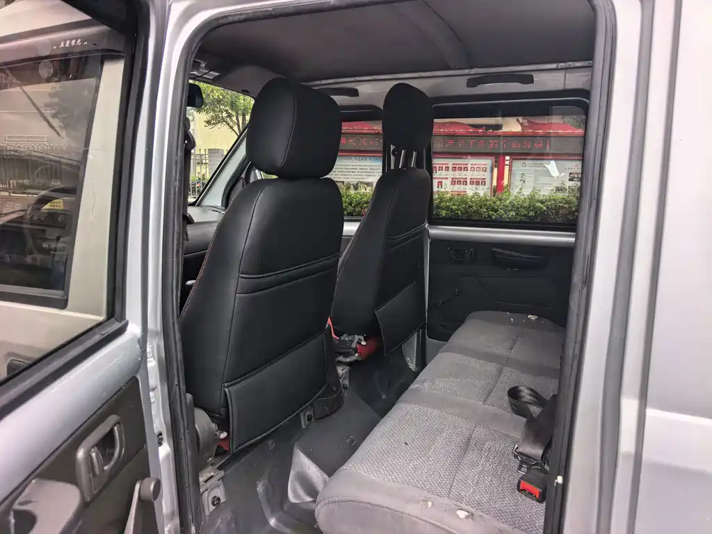 Wuling Rongguang Mini Truck — миниатюра 12