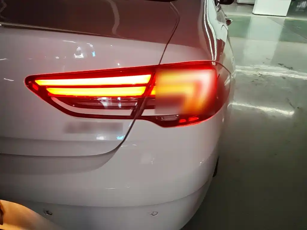 Buick Regal — миниатюра 8