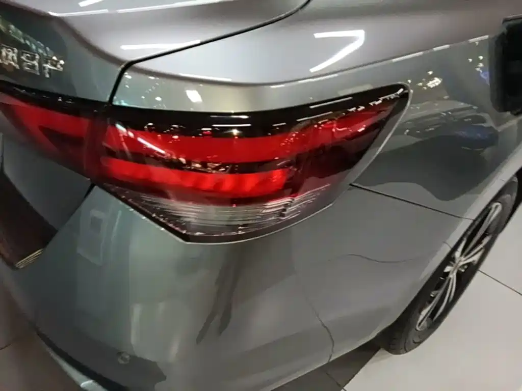 Nissan Sylphy — миниатюра 8