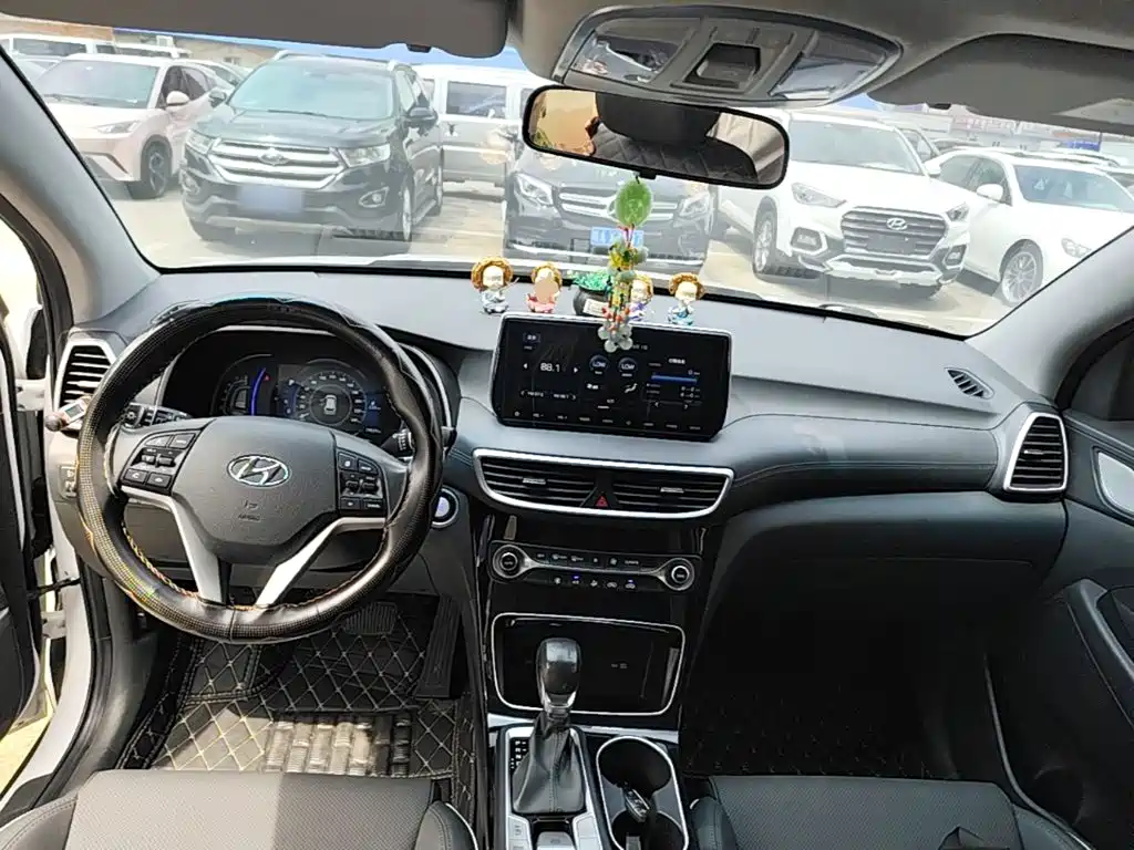 Hyundai Tucson — миниатюра 10