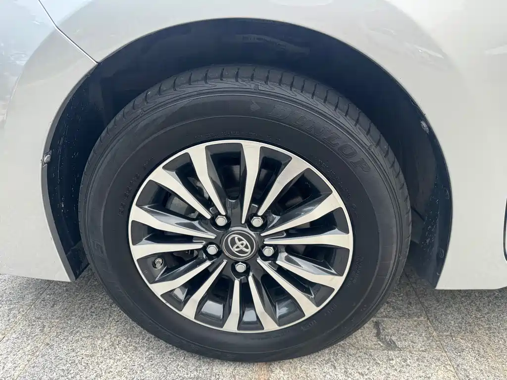 Toyota Corolla — миниатюра 16