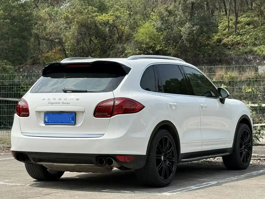 Porsche Cayenne 2011 Cayenne 3.0T
