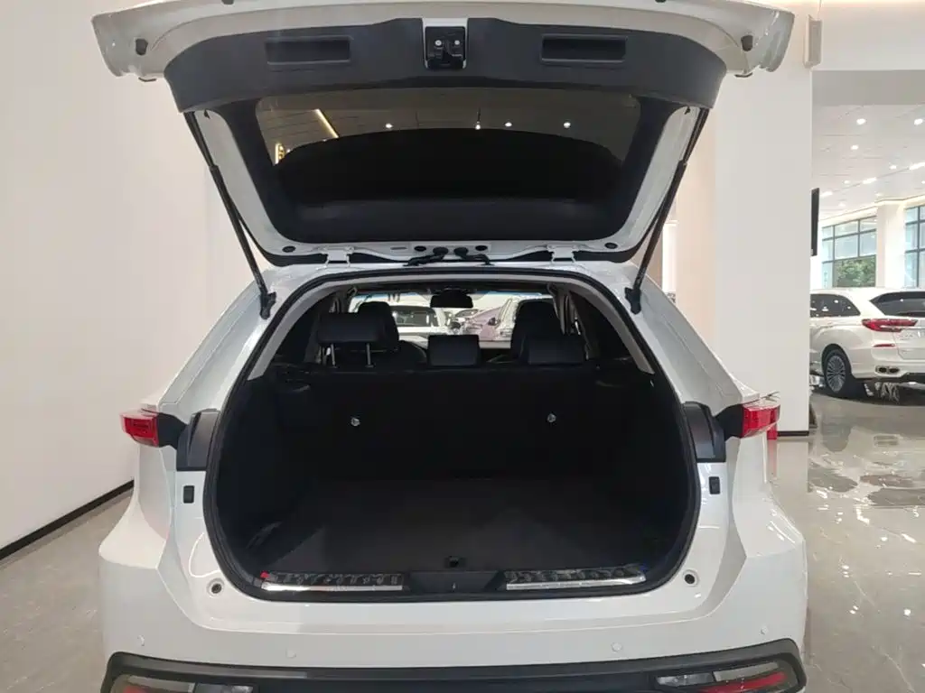 Toyota Harrier — миниатюра 19