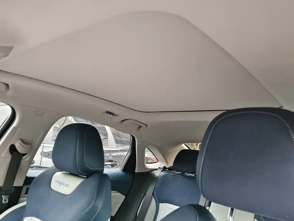 Geely Preface 2021 2.0TD Luxury