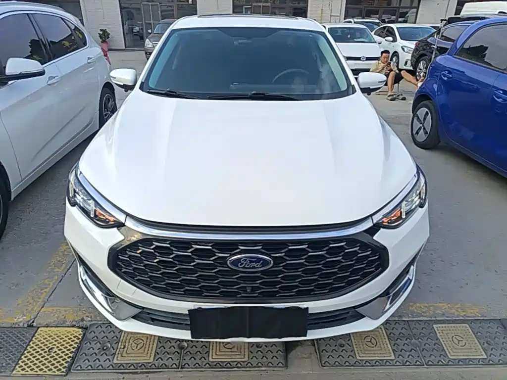 Ford Escort — миниатюра 3