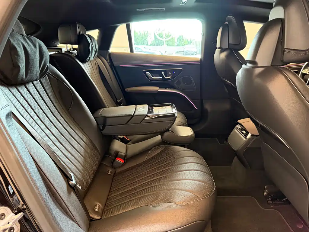 Mercedes-Benz EQS — миниатюра 17