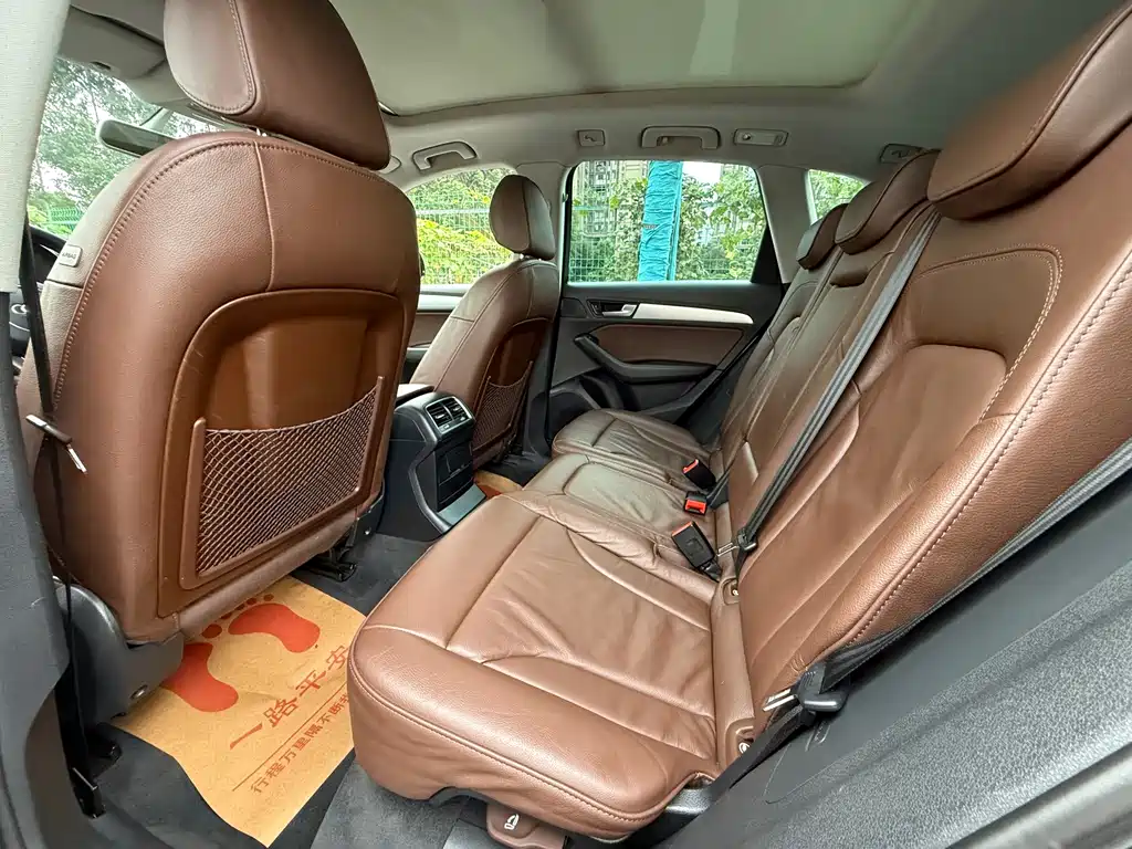 Audi Q5 — миниатюра 14