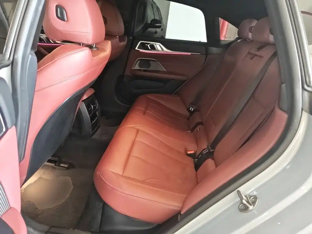 BMW i4 — миниатюра 17