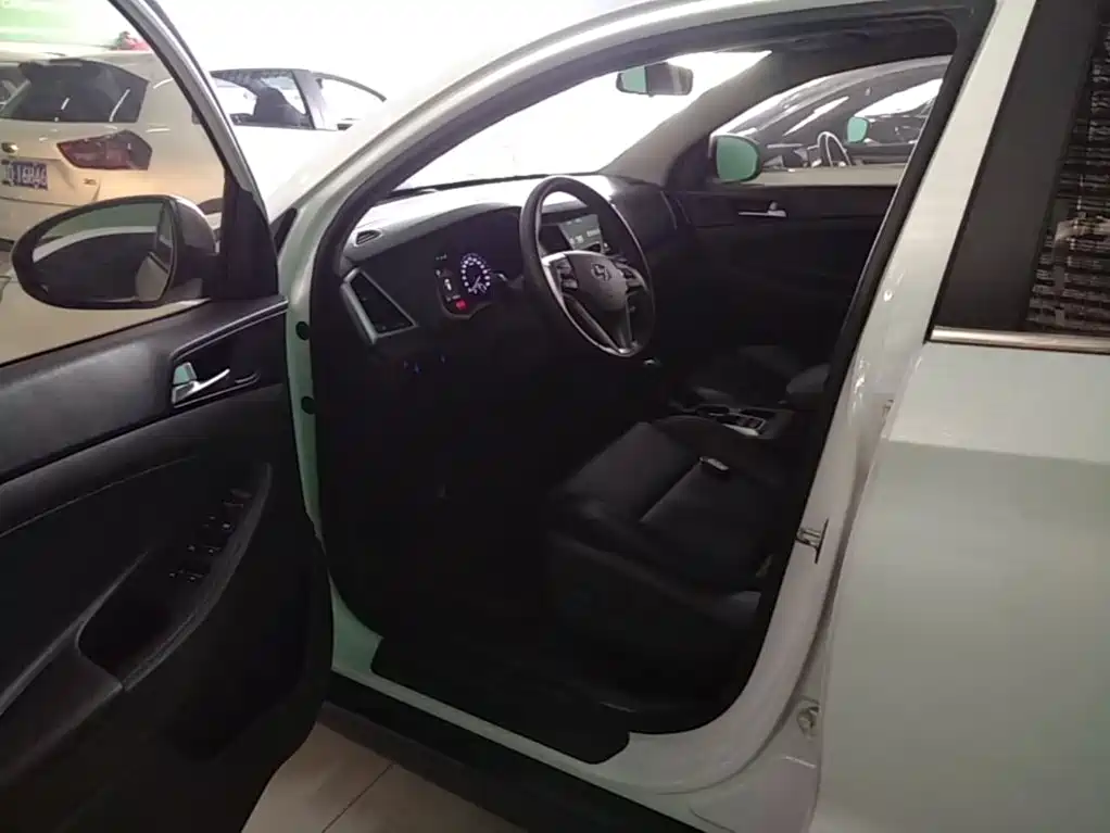 Hyundai Tucson — миниатюра 15