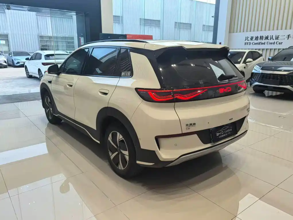 BYD Sealion 05 EV — миниатюра 4
