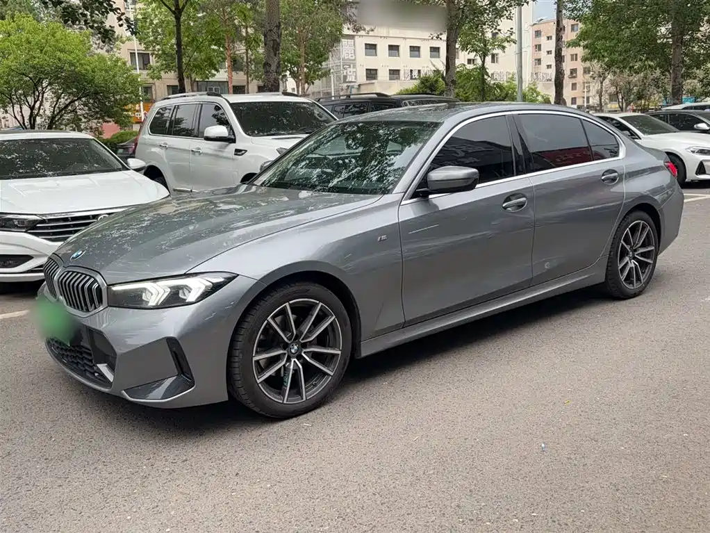 BMW 3 Series 2023