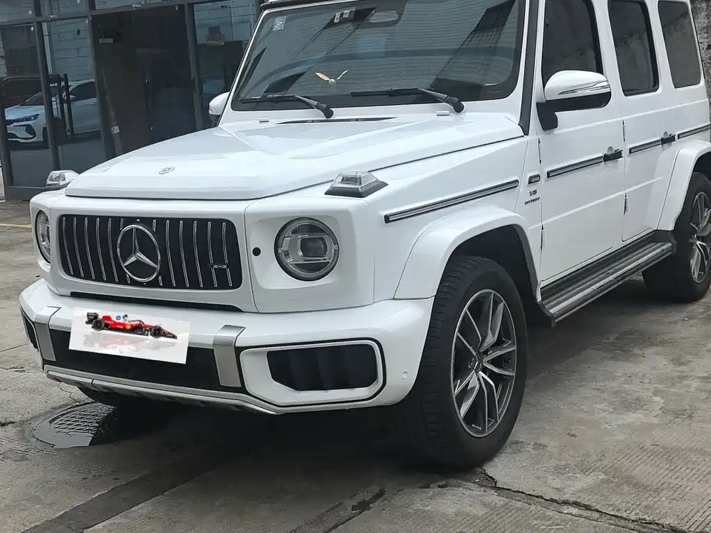 Mercedes-Benz G-Class 2025