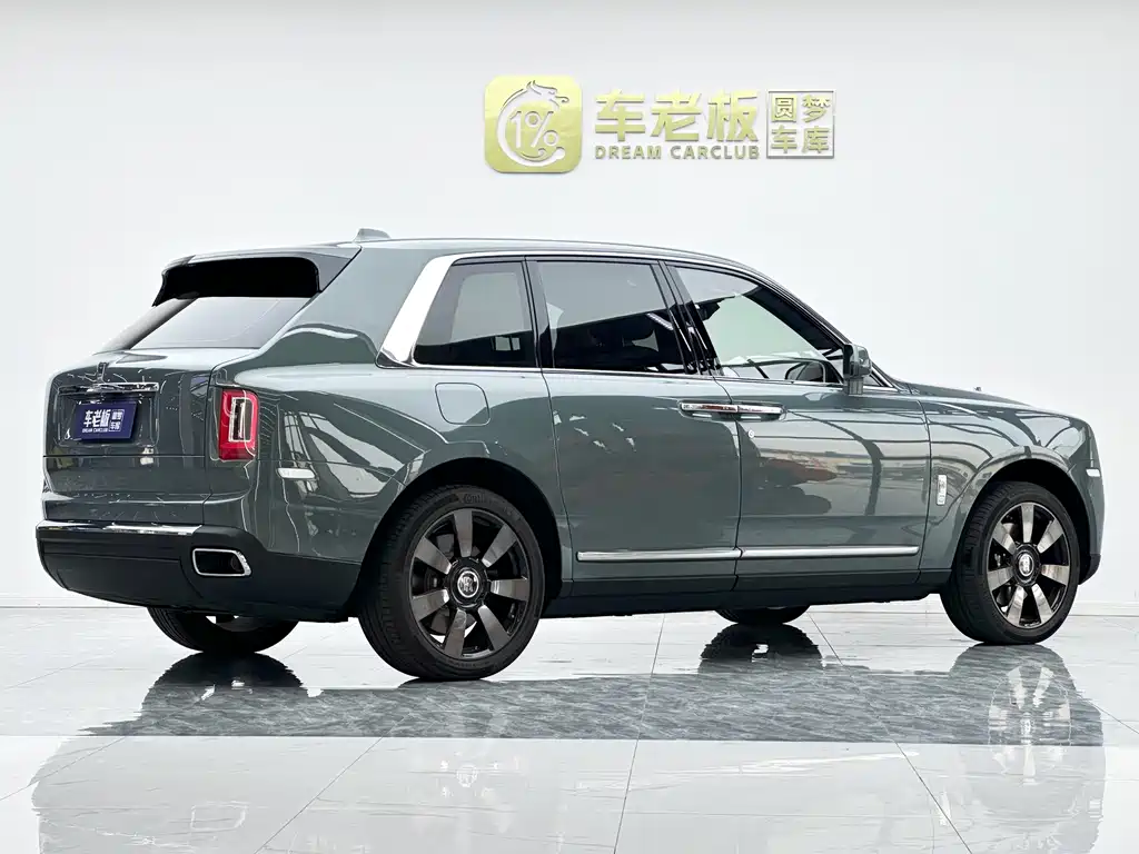 Rolls-Royce Cullinan — миниатюра 4