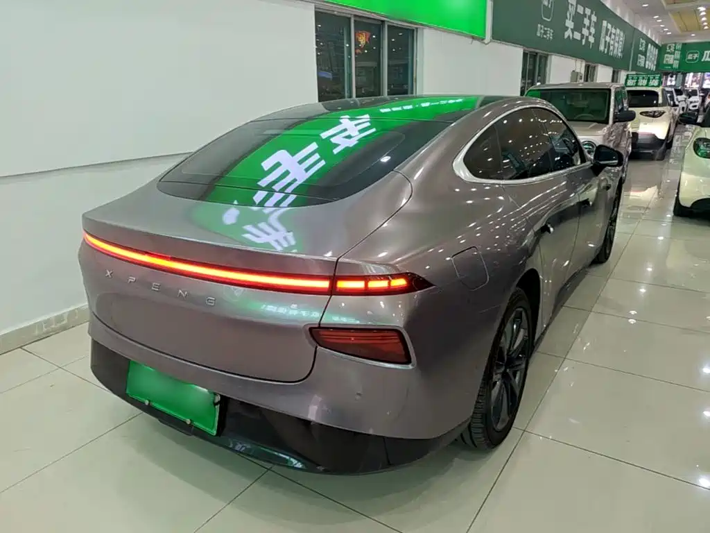 XPeng P7 — миниатюра 7