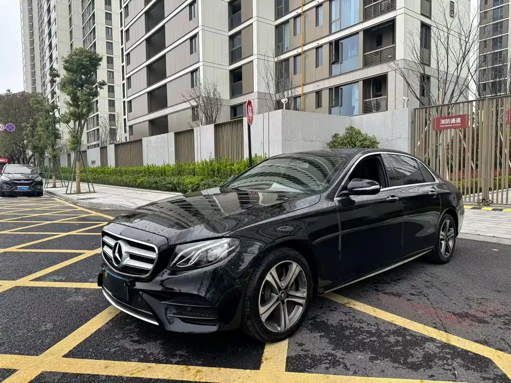 Mercedes-Benz E-Class 2019
