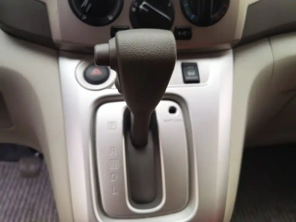 Nissan NV200 — миниатюра 10