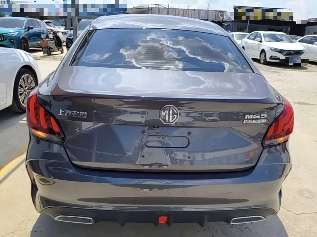 MG MG5 — миниатюра 6
