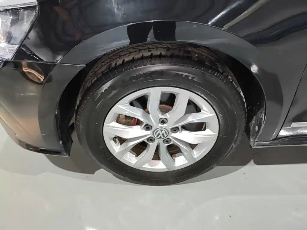 Volkswagen Passat — миниатюра 23