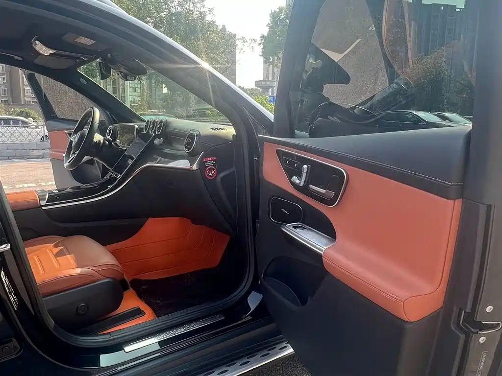 Mercedes-Benz GLC — миниатюра 12