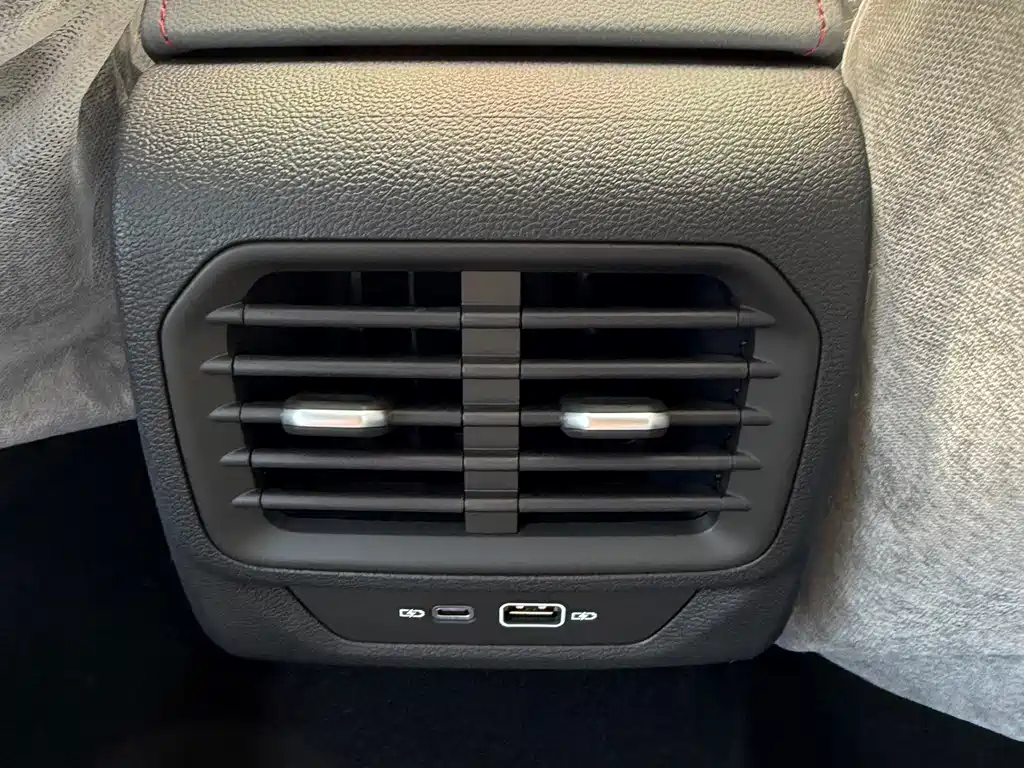 Volkswagen Lamando — миниатюра 6