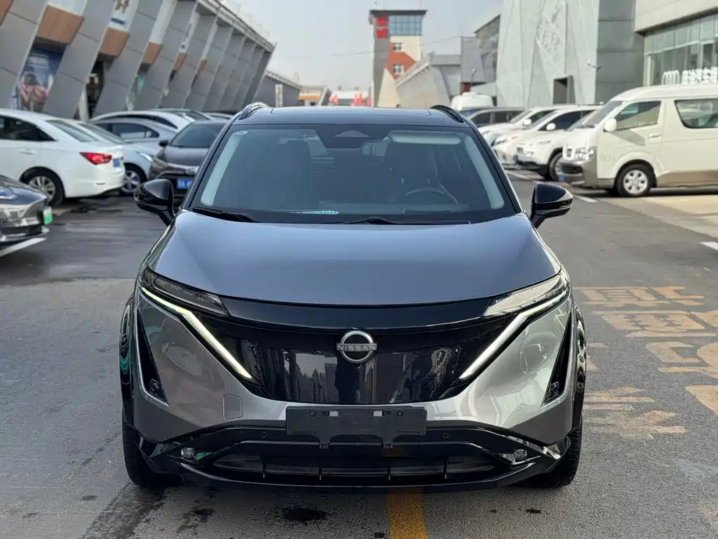 NISSAN ARIYA