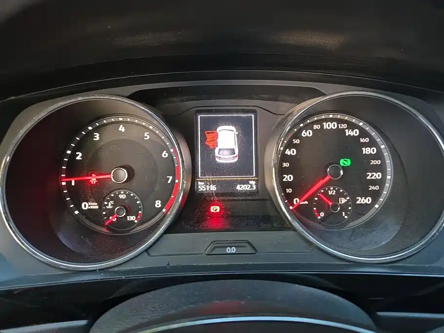 Volkswagen Tiguan L — миниатюра 14