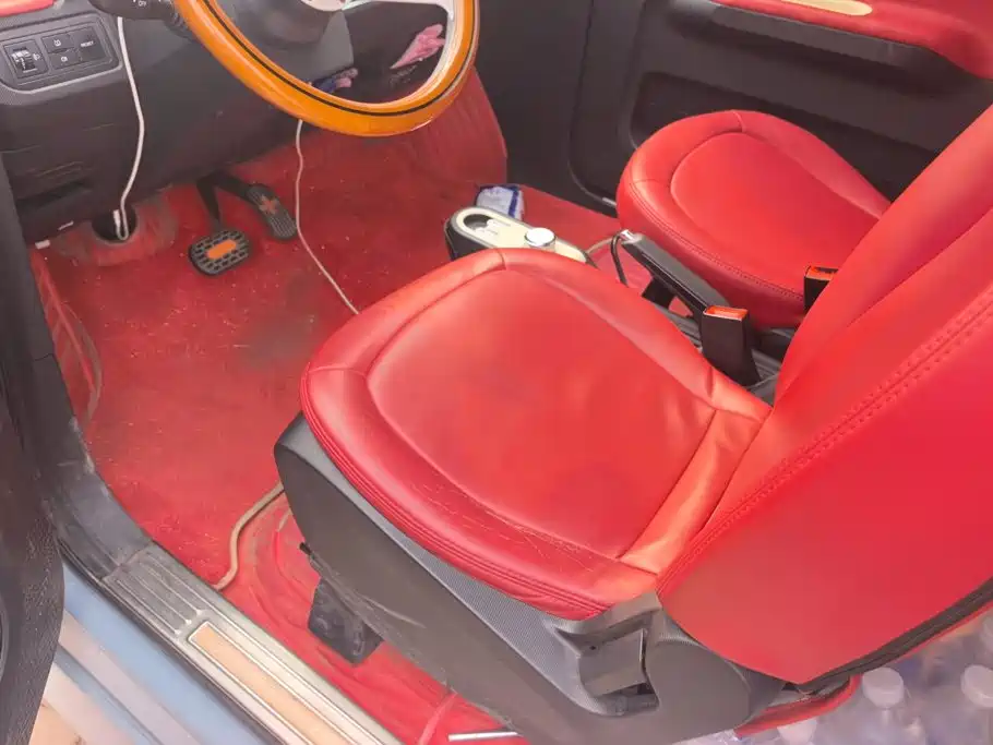 Wuling MINIEV — миниатюра 9