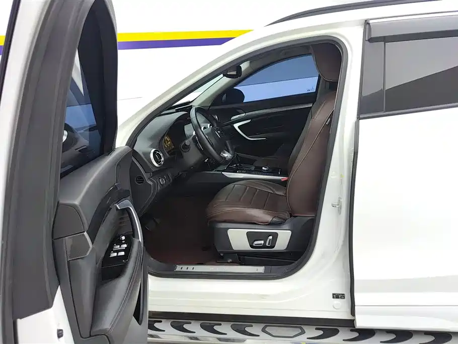 WEI PAI WEI BRAND VV7