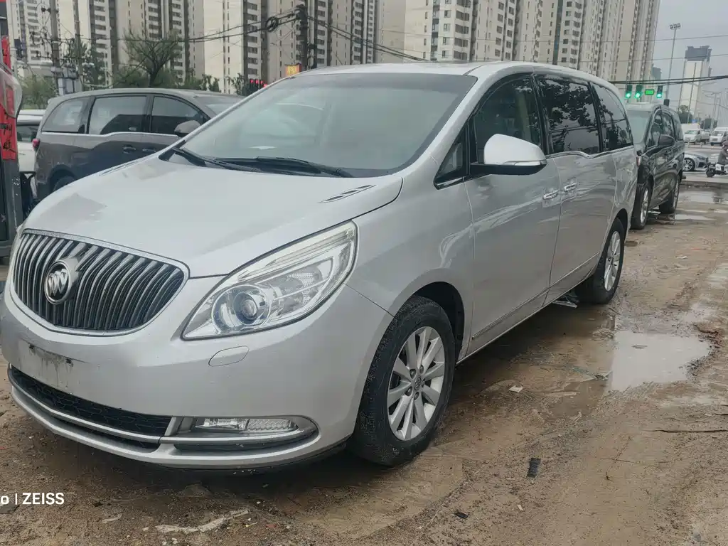 Buick GL8 2016
