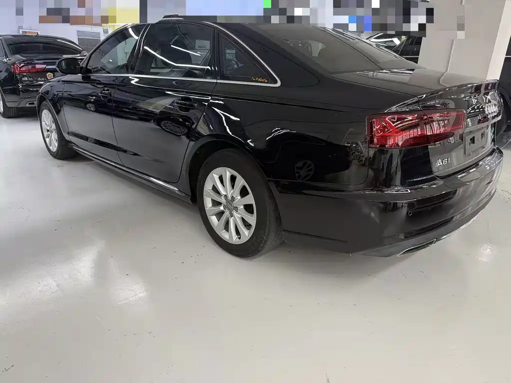Audi A6L — миниатюра 10