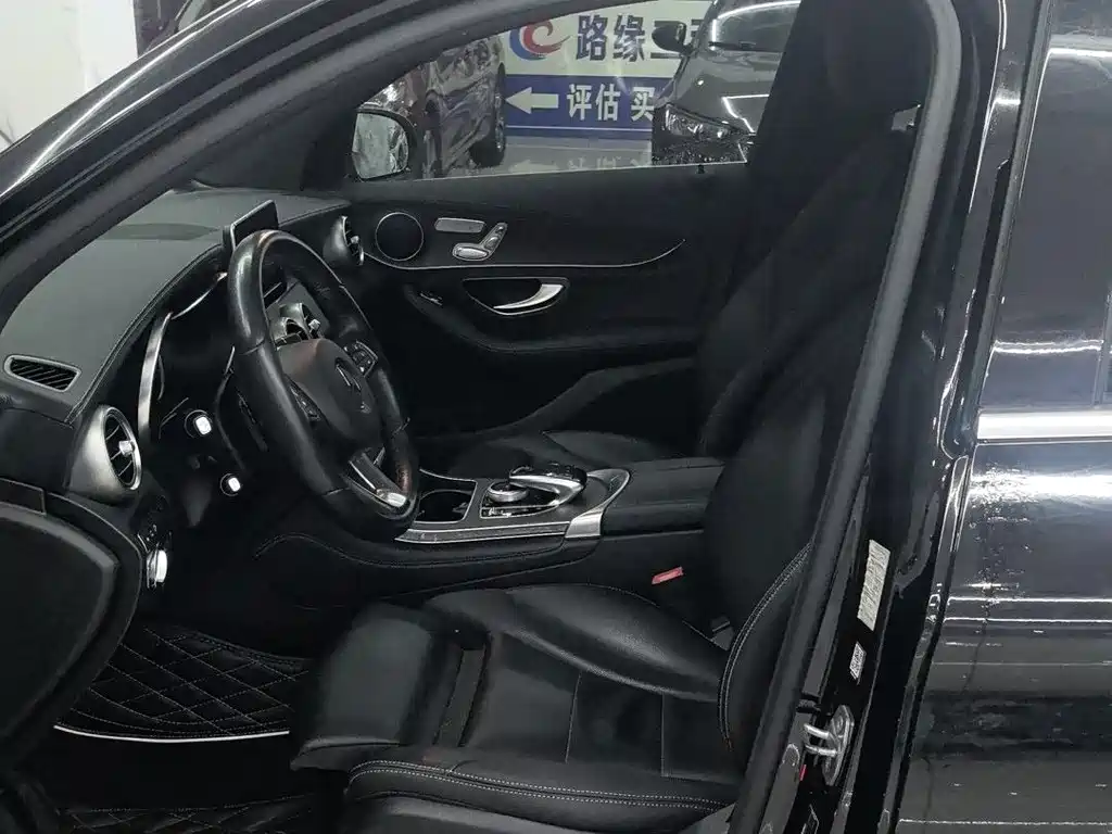 Mercedes-Benz GLC — миниатюра 9