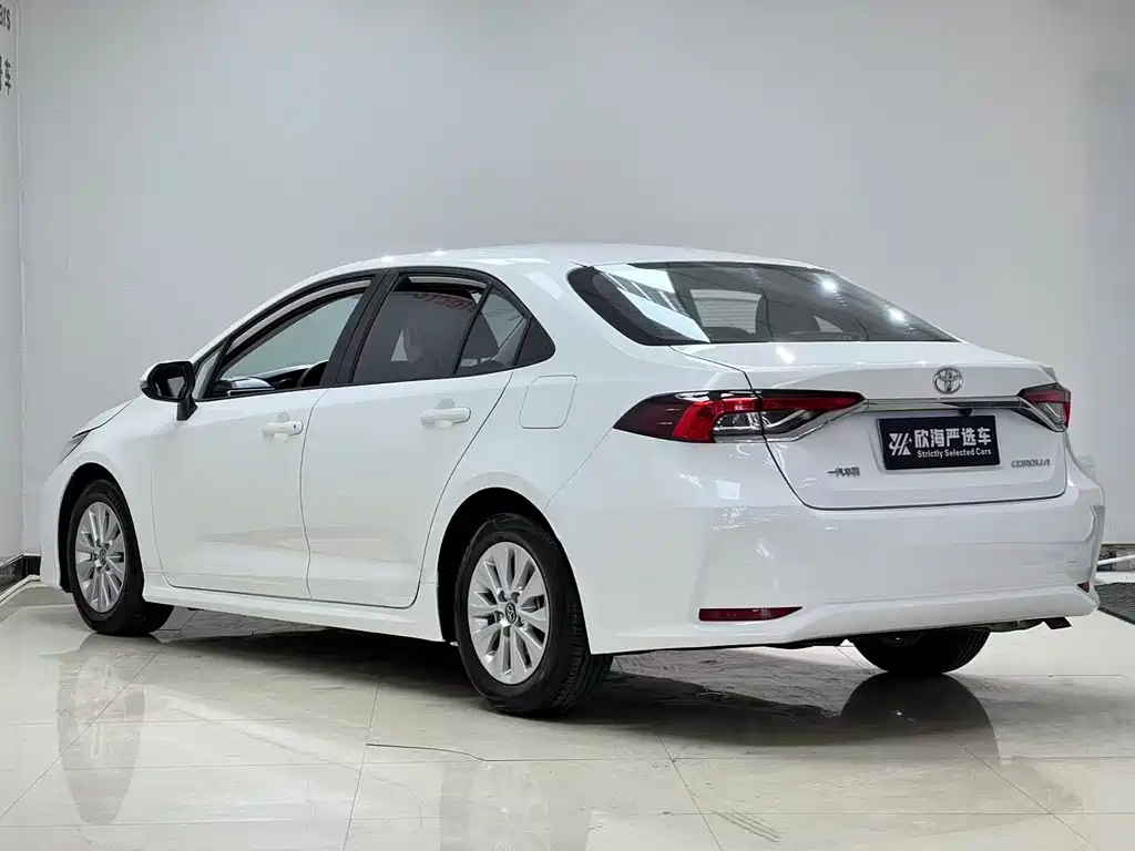 Toyota Corolla — миниатюра 6