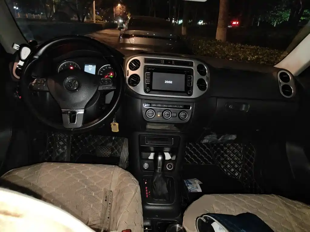Volkswagen Tiguan — миниатюра 5