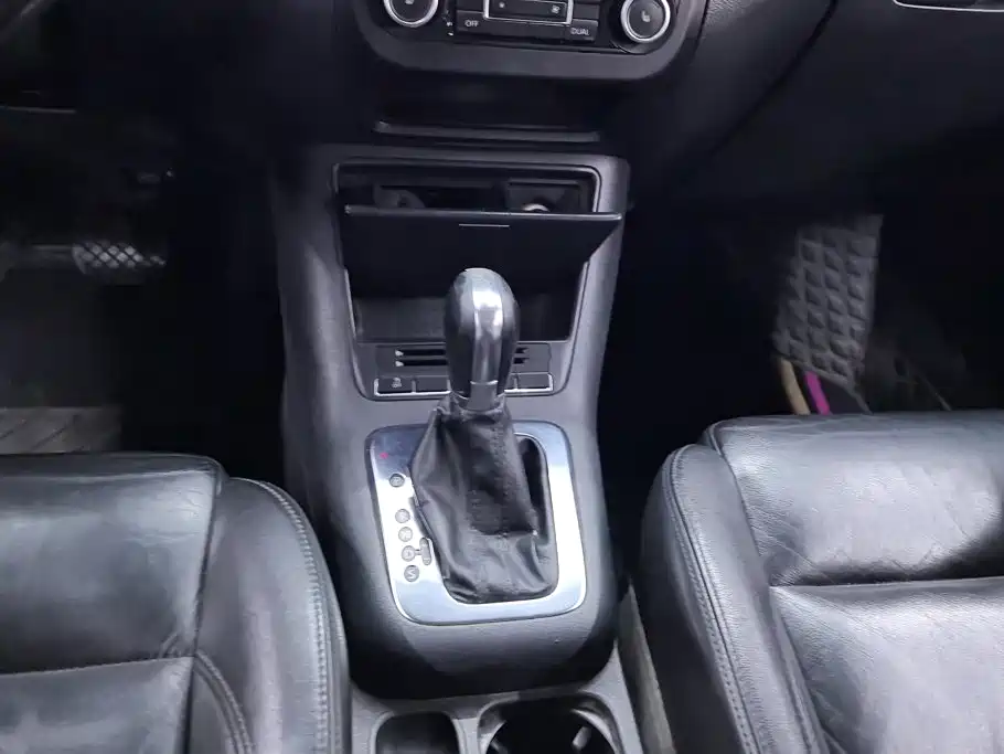 Volkswagen Tiguan — миниатюра 16