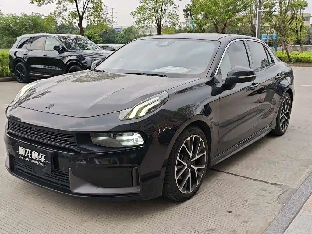 Lynk & Co 03 2021