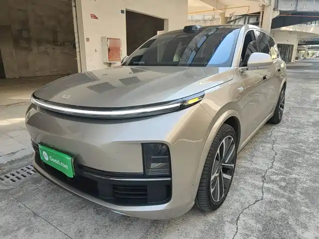 2022 Li Xiang L9