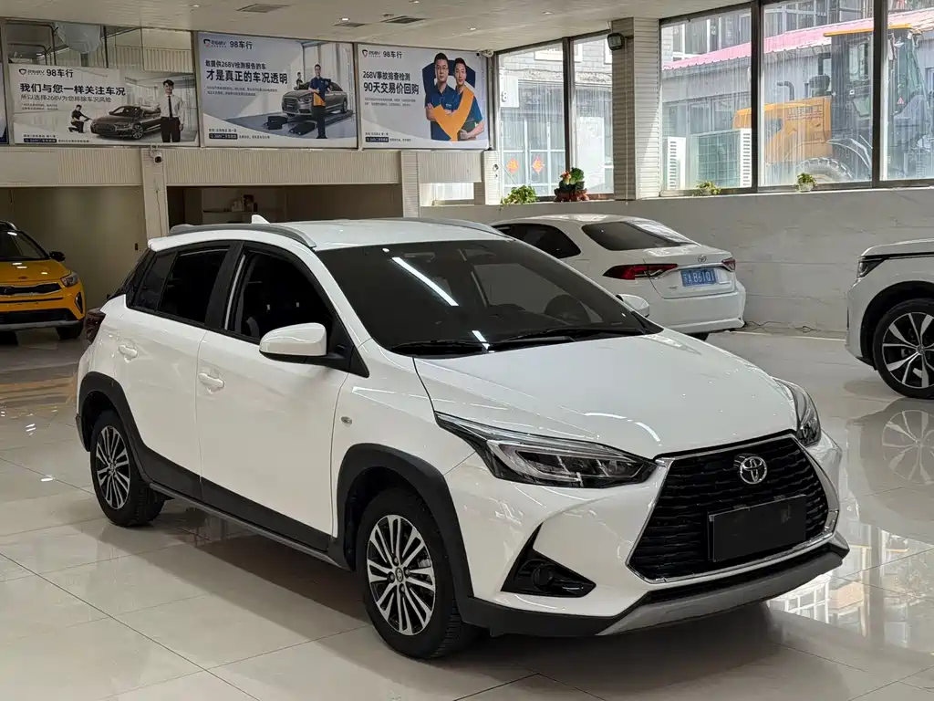 TOYOTA YARIS L ZHIXUAN