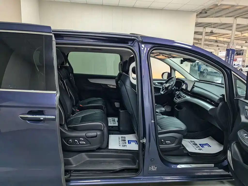 Roewe iMAX8 — миниатюра 14