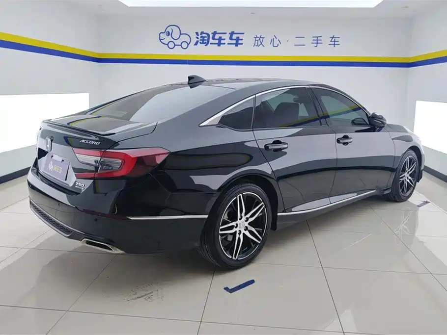 Honda Accord 2022 260TURBO Luxury