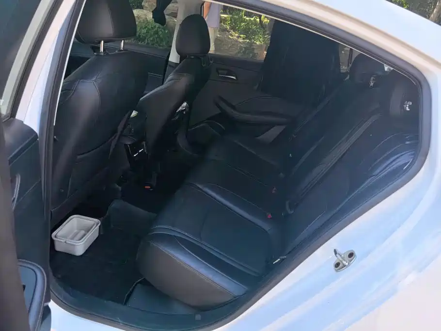 Roewe i5 — миниатюра 11