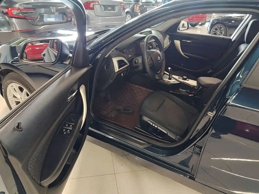 BMW 1 Series (Import) — миниатюра 16