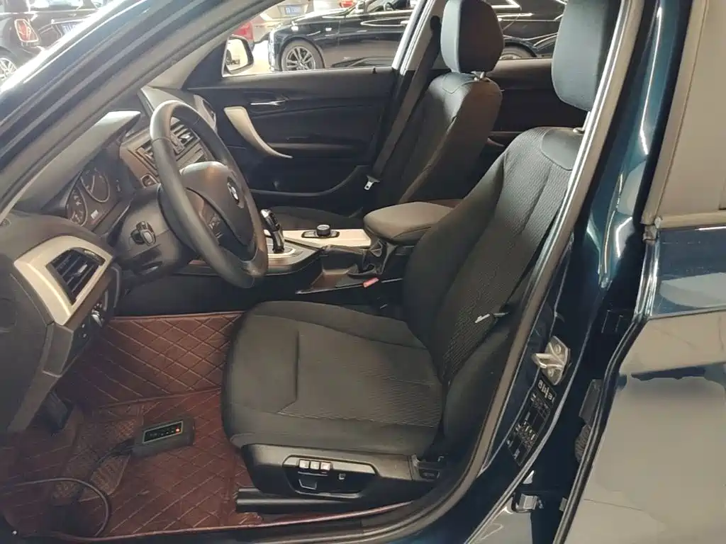 BMW 1 Series (Import) — миниатюра 15