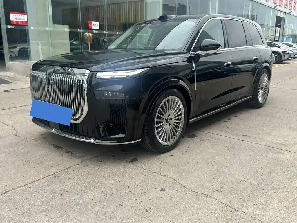 Voyah 岚图泰山 2025