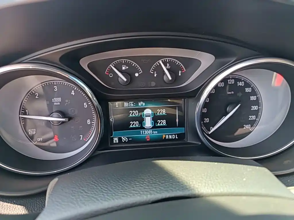 Buick Envision Plus — миниатюра 12