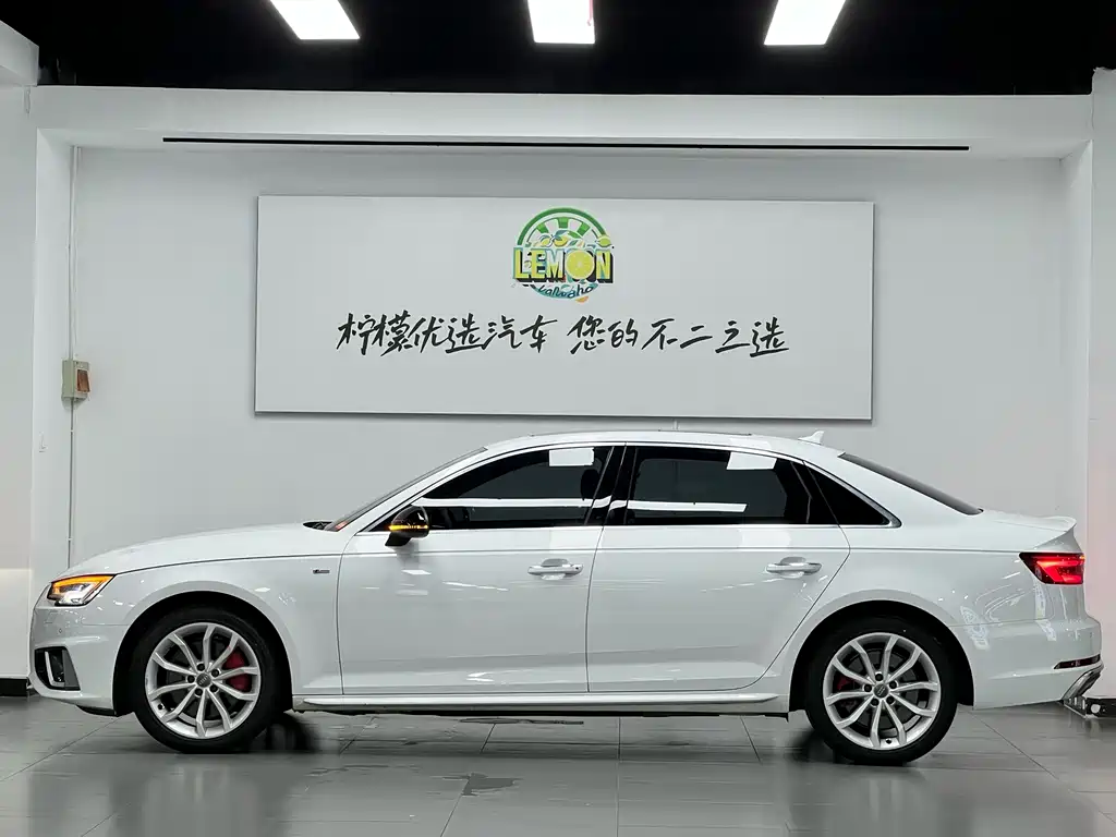 Audi A4L — миниатюра 5