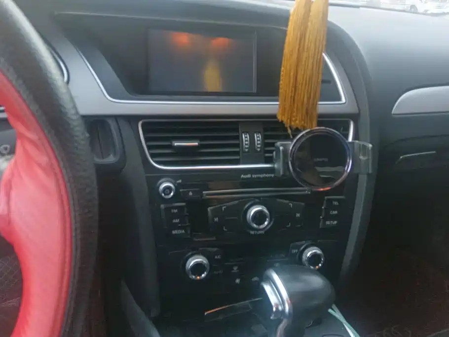 Audi A4L — миниатюра 13