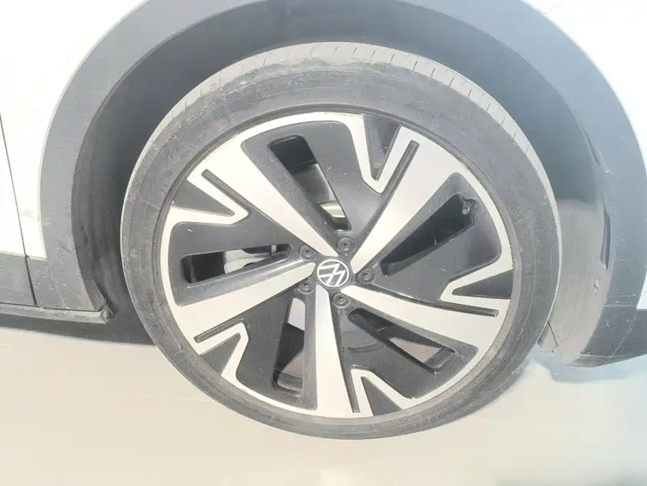 Volkswagen ID.4 X — миниатюра 6