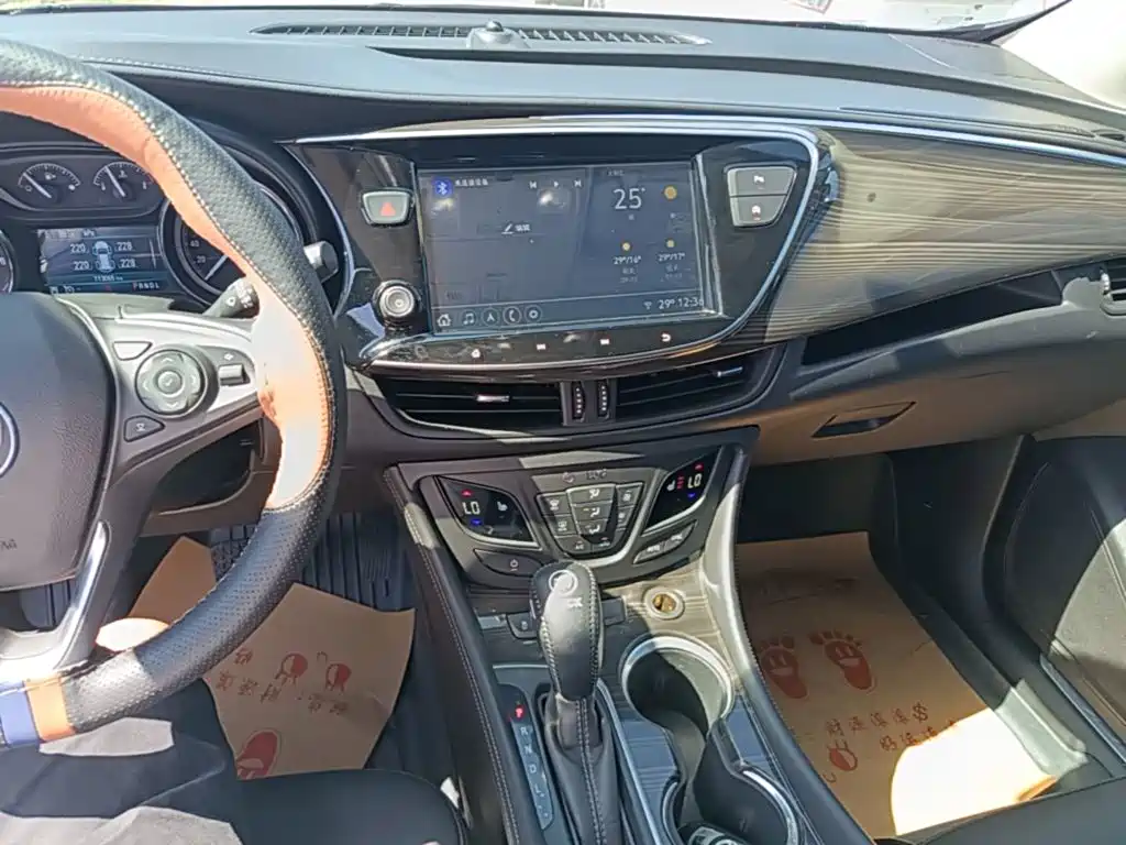 Buick Envision Plus — миниатюра 13