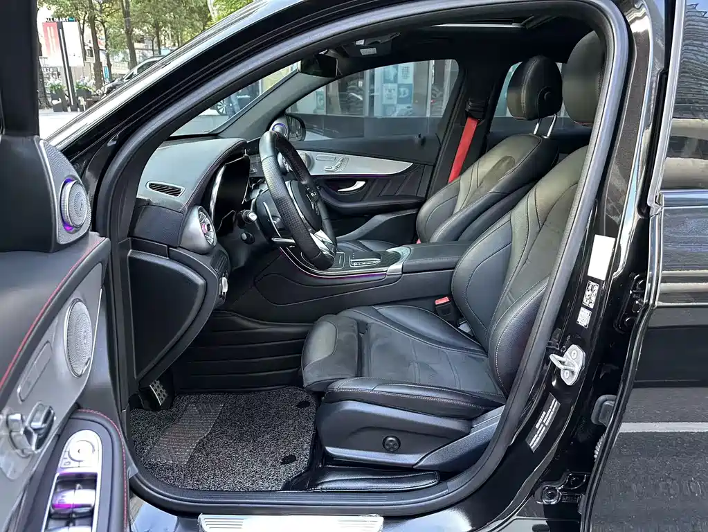 MERCEDES-BENZ GLC COUPE AMG